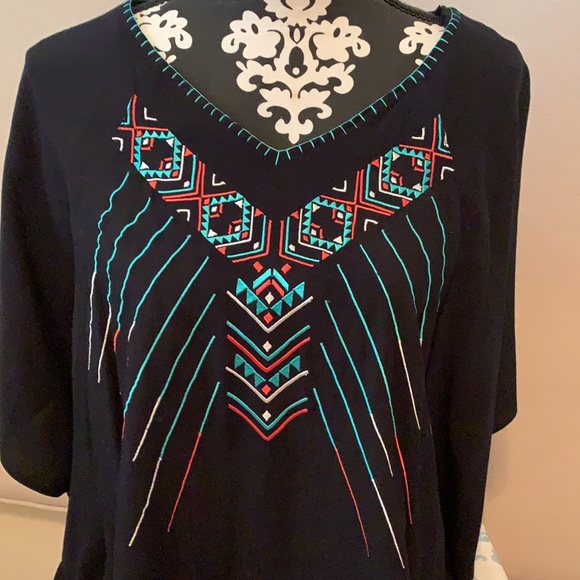 Cruel brand top - M/L - Picture 2 of 7